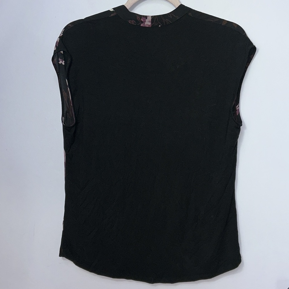 NWT Camber & Grace Sleeveless Floral Top - Picture 6 of 9
